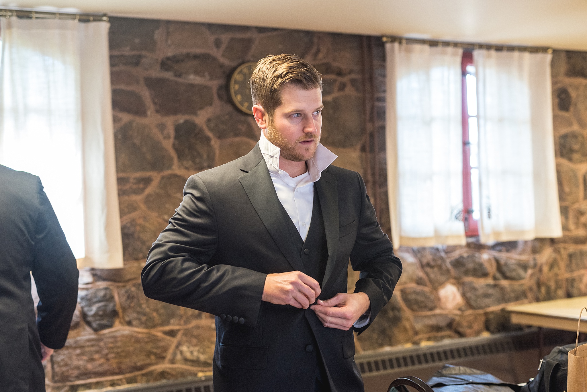 Groom getting ready. Kellie & Brian’s Colorado Mountain Wedding at the historic Boettcher Mansion by Colorado Wedding Photographer, Jennifer Garza. Colorado Wedding Photographer, Colorado Wedding Photography, Colorado Mountain Wedding Photographer, Colorado Mountain Wedding, Mountain Wedding Photographer, Boettcher Mansion Wedding Photographer, Boettcher Mansion Wedding, Mountain Wedding, Lookout Mountain Wedding Photographer, Golden Wedding Photographer, Colorado Bride