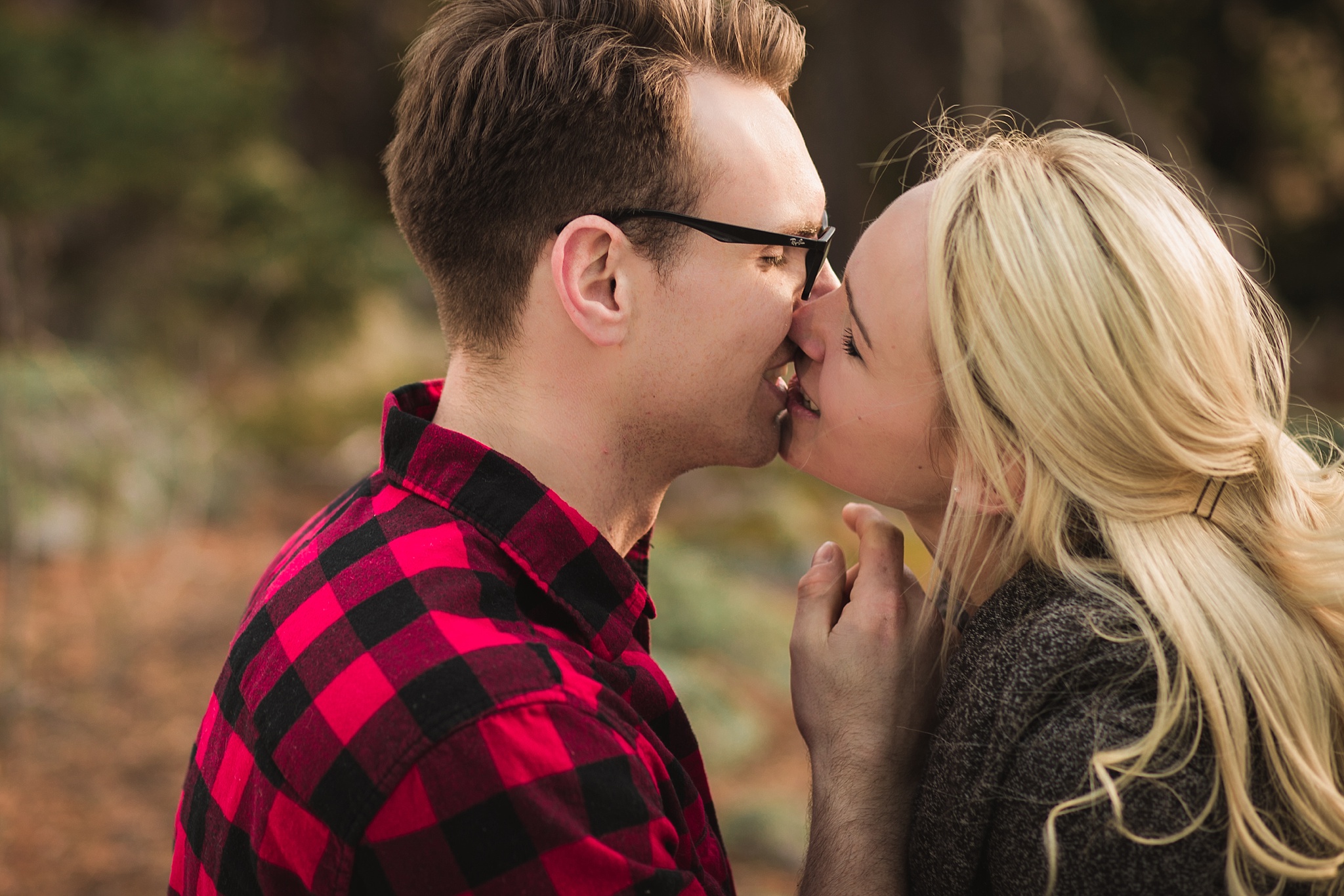 Couple kissing at sunset during a couple’s mountain engagement session. Amy & Jonathan’s Brainard Lake Winter Engagement Session by Colorado Engagement Photographer, Jennifer Garza. Colorado Engagement Photographer, Colorado Engagement Photography, Brainard Lake Engagement Session, Brainard Lake Engagement Photos, Mountain Engagement Session, Colorado Winter Engagement Photos, Winter Engagement Photography, Mountain Engagement Photographer, Colorado Wedding, Colorado Bride, MagMod