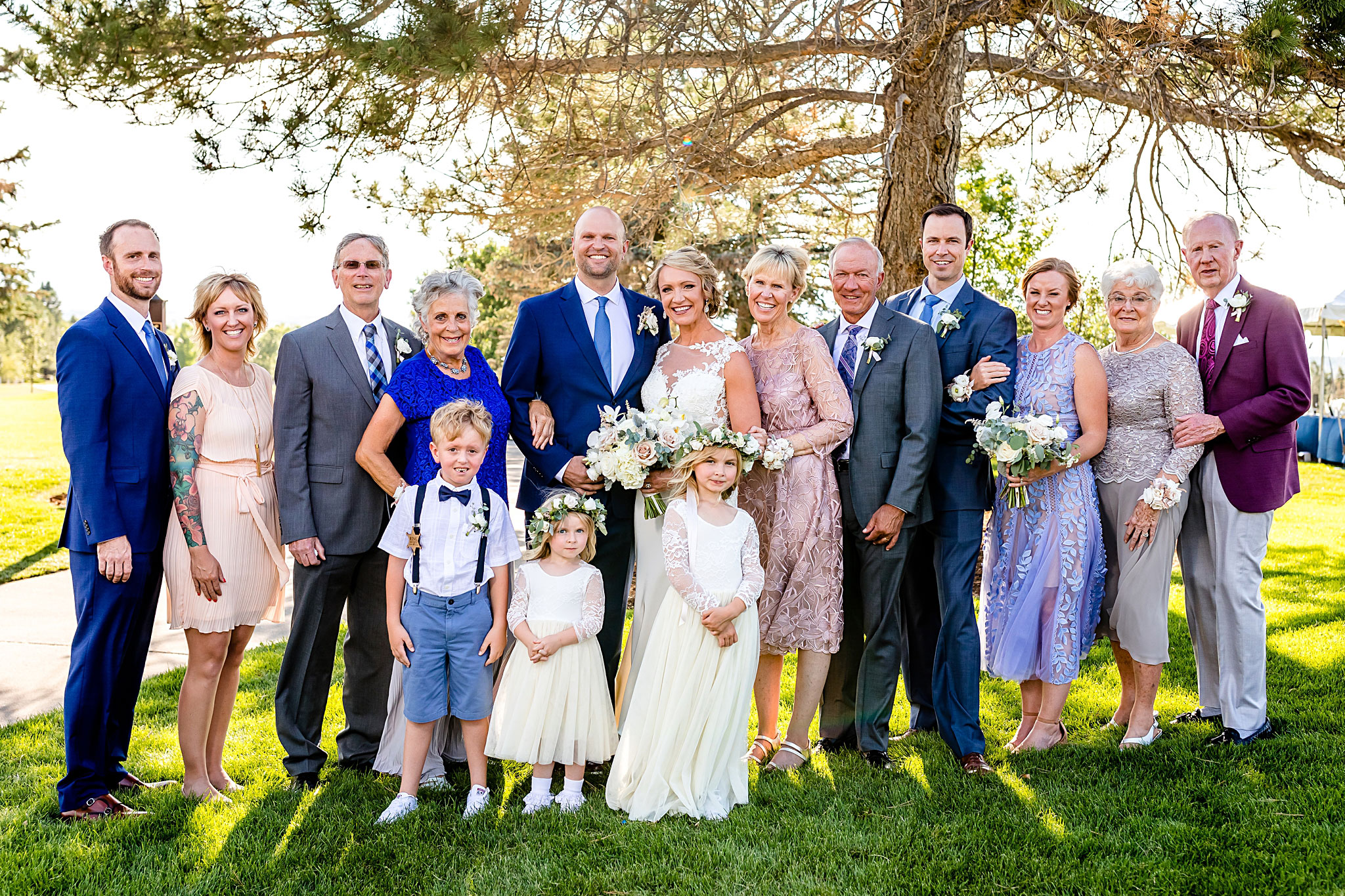 Large Family photo with Bride and Groom. Kelli & Jason's golf course wedding at The Ranch Country Club by Colorado Wedding Photographer Jennifer Garza, Small wedding ideas, Intimate wedding, Golf Course Wedding, Country Club Wedding, Summer Wedding, Golf Wedding, Wedding planning, Colorado Wedding Photographer, Colorado Elopement Photographer, Colorado Elopement, Colorado Wedding, Denver Wedding Photographer, Denver Wedding, Wedding Inspiration, Summer Wedding Inspiration, Covid Wedding